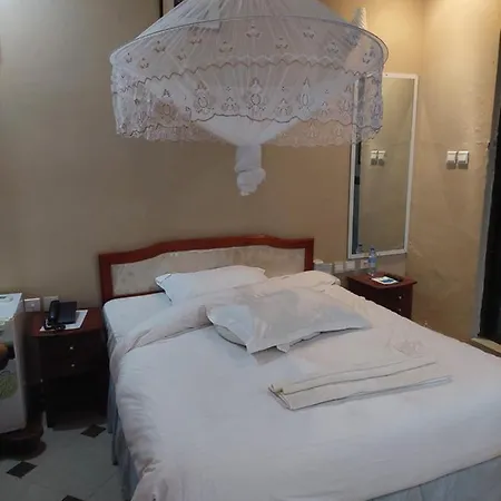 The Lahe Hotels Mwanza Buitenkant foto