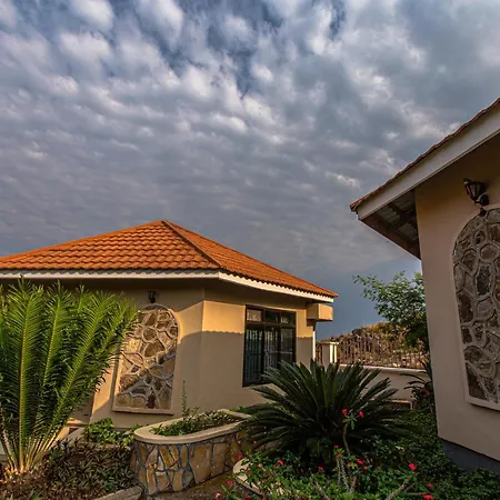The Lahe Hotels Mwanza Buitenkant foto
