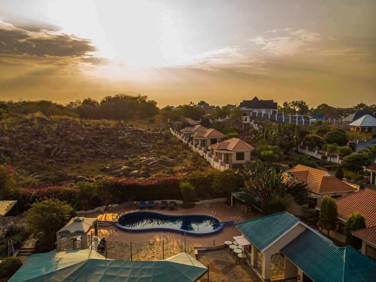Lodge The Lahe Mwanza