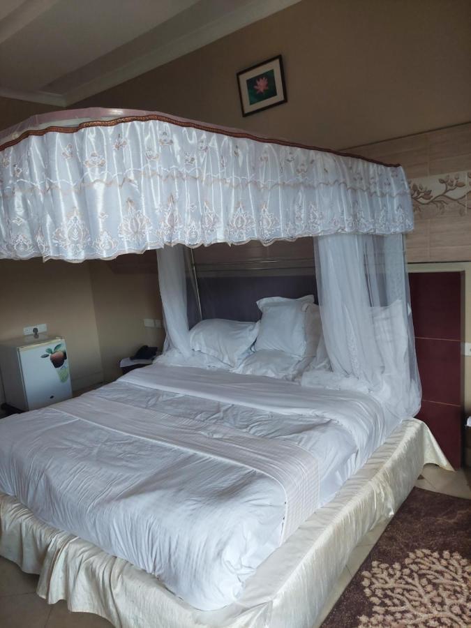 The Lahe Lodge *