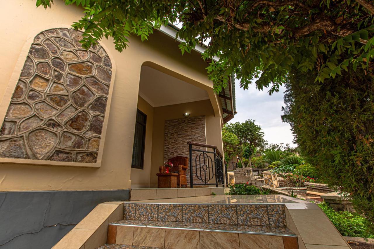 The Lahe * Mwanza